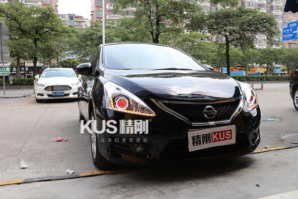 11款日产骐达[14]